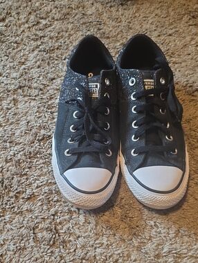 Converse Low Top Sneakers in Black with Silver Glitter Heel